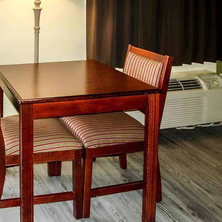 Econo Lodge Texarkana I-30 מראה חיצוני תמונה