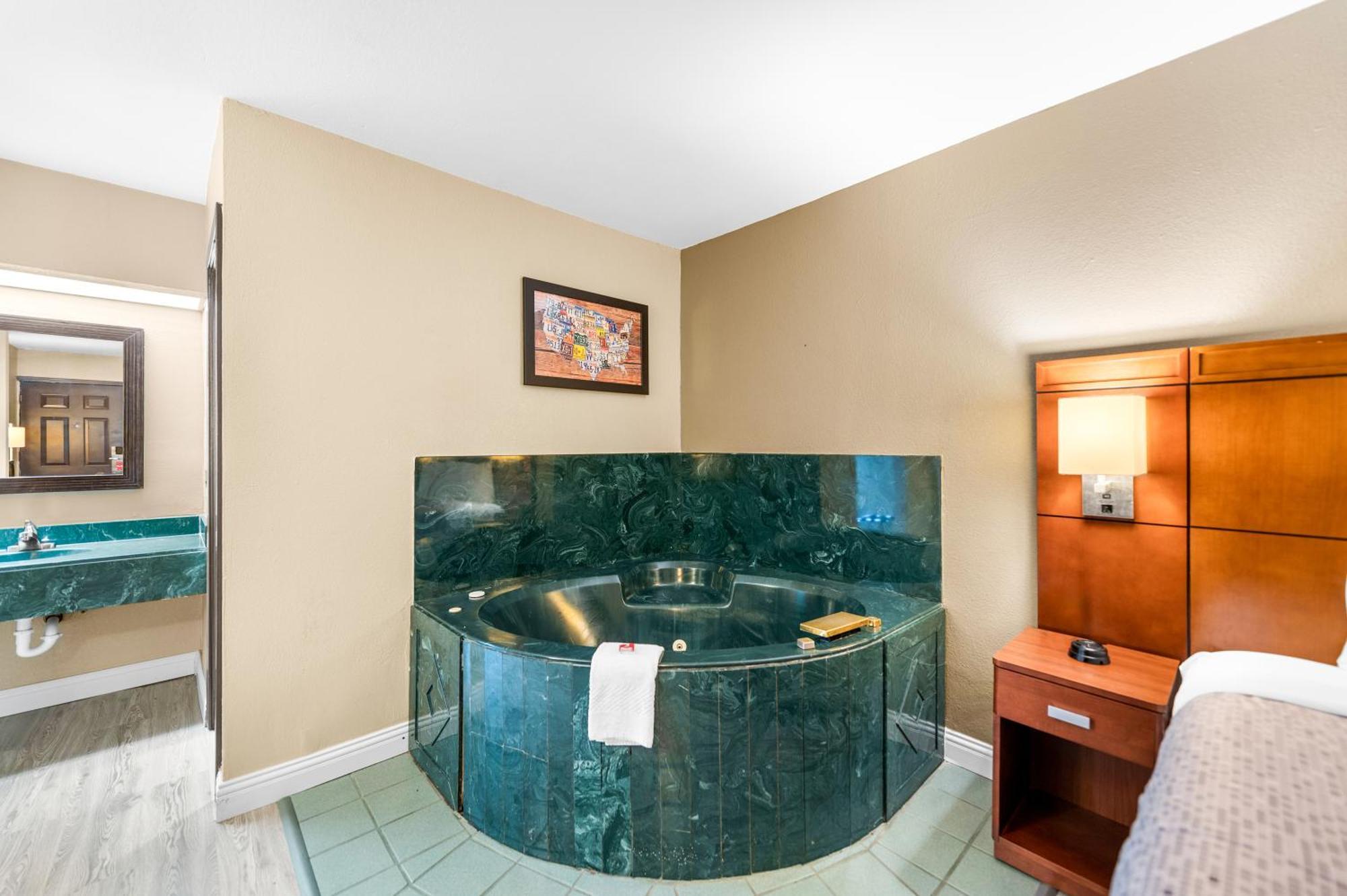 Econo Lodge Texarkana I-30 מראה חיצוני תמונה