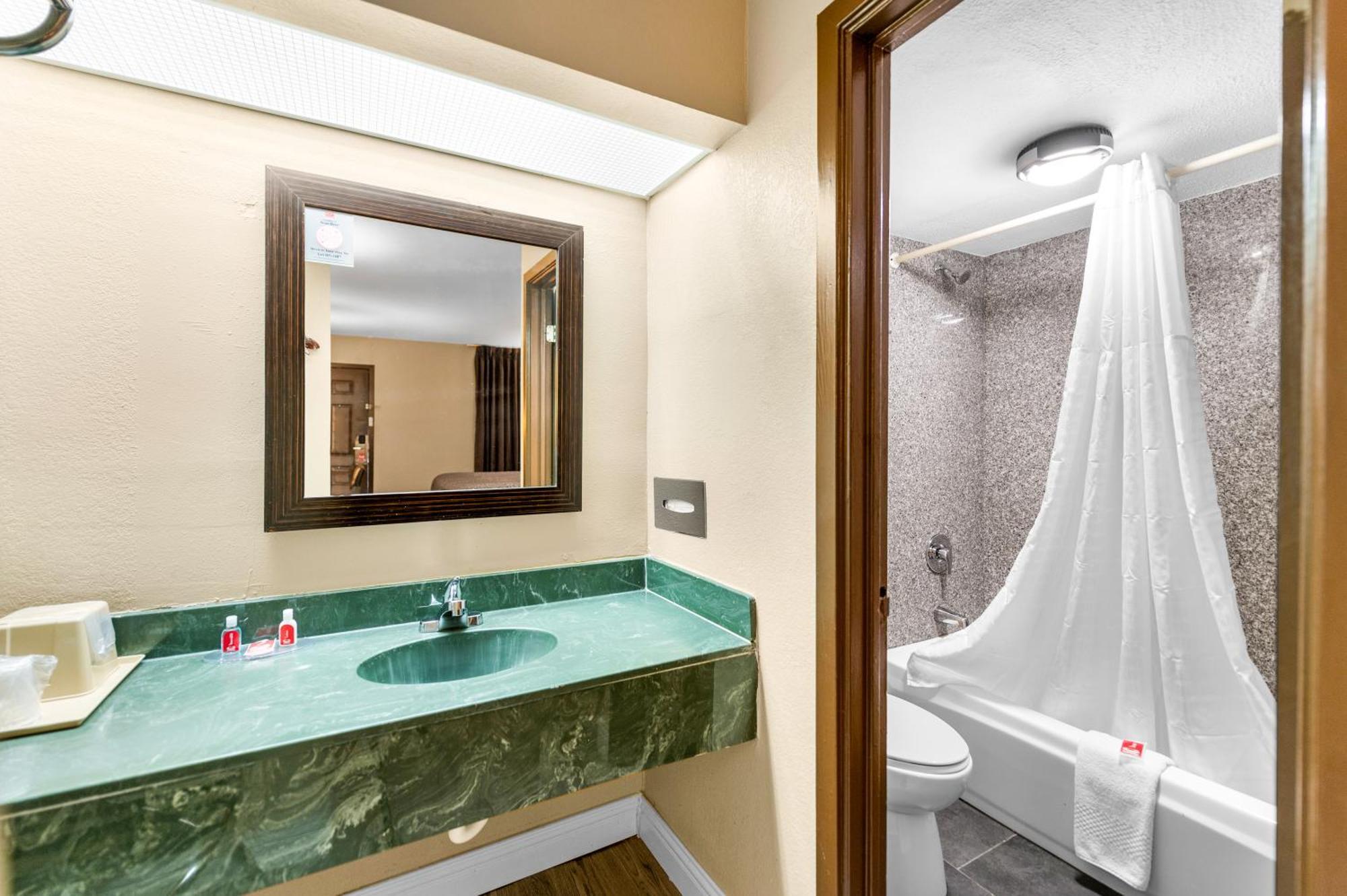 Econo Lodge Texarkana I-30 מראה חיצוני תמונה