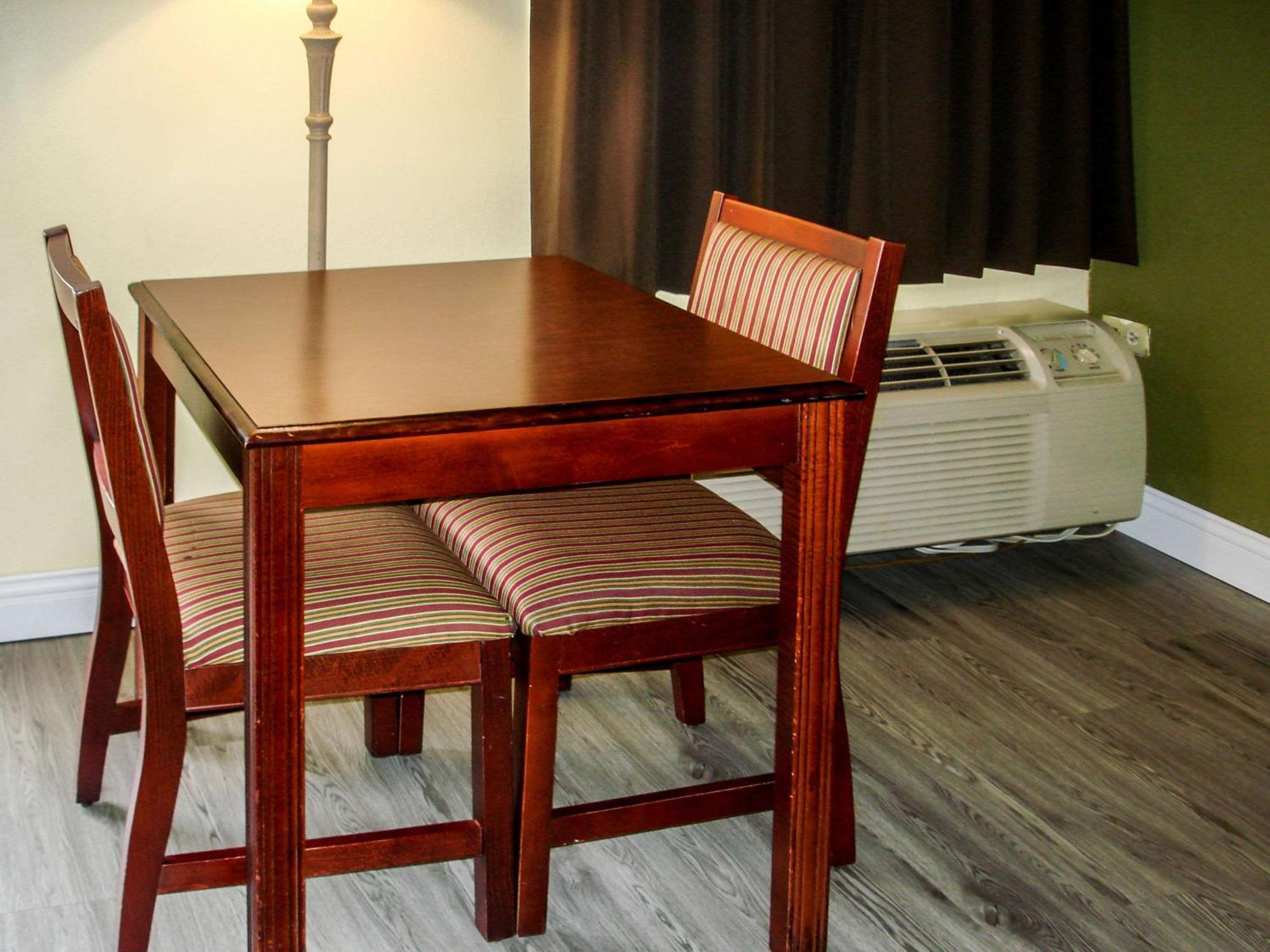 Econo Lodge Texarkana I-30 מראה חיצוני תמונה
